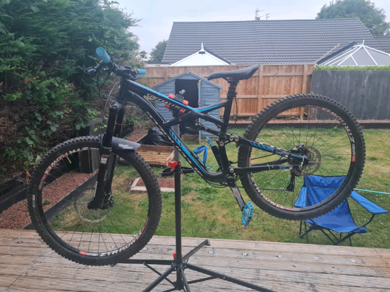 Specialized enduro comp 29er 2014 | in 